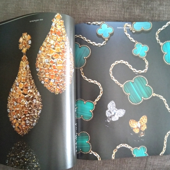 1879 Magazine By Birks - Picture 4 of 8